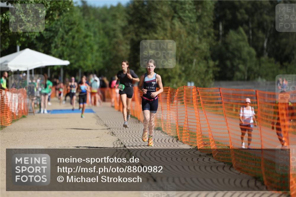 07.09.2025 - 19. Norderstedt Triathlon Michael Strokosch http://msf.ph/oto/8800982 07.09.2025 10:57:57 Laufen 59, 670 meine-sportfotos.de