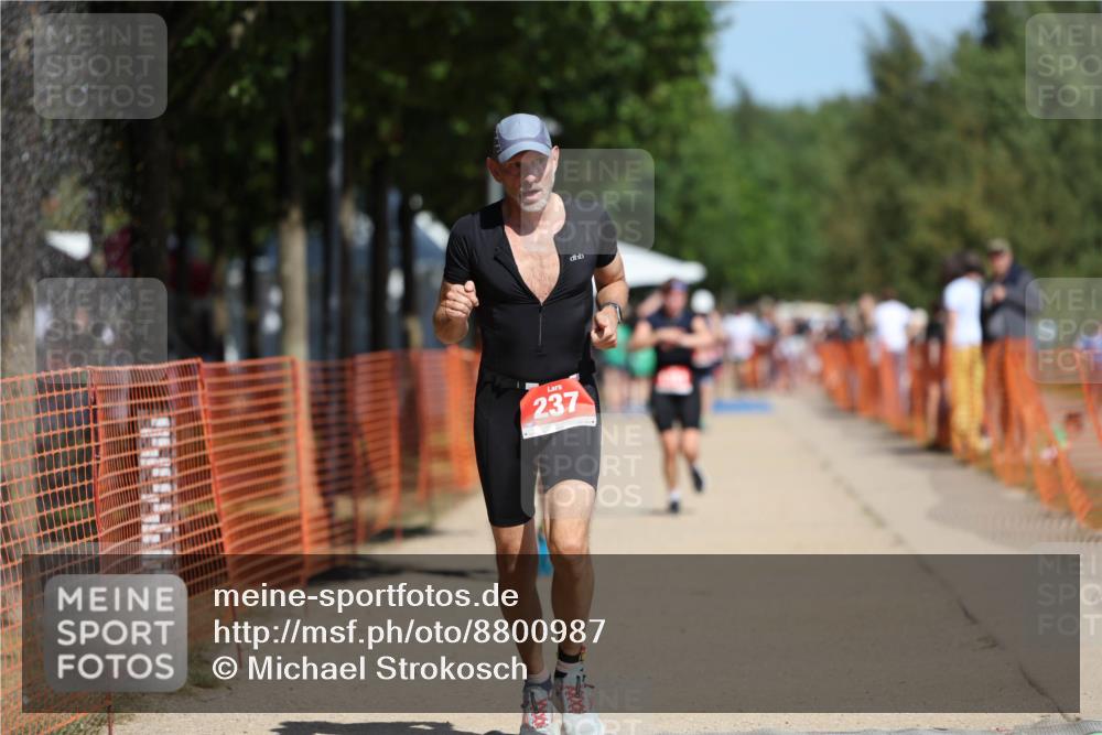 07.09.2025 - 19. Norderstedt Triathlon Michael Strokosch http://msf.ph/oto/8800987 07.09.2025 12:31:18 Laufen 215, 237, 1361 meine-sportfotos.de