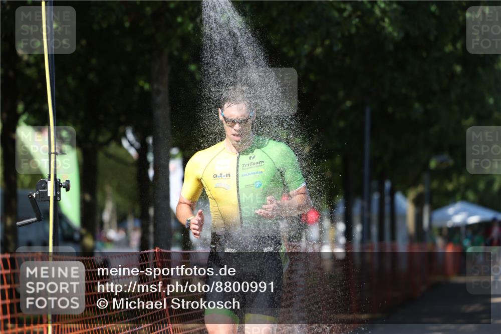 07.09.2025 - 19. Norderstedt Triathlon Michael Strokosch http://msf.ph/oto/8800991 07.09.2025 14:51:47 Laufen 394, 1028 meine-sportfotos.de