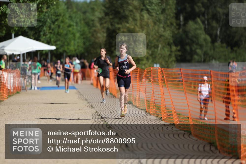 07.09.2025 - 19. Norderstedt Triathlon Michael Strokosch http://msf.ph/oto/8800995 07.09.2025 10:57:57 Laufen 59, 670 meine-sportfotos.de