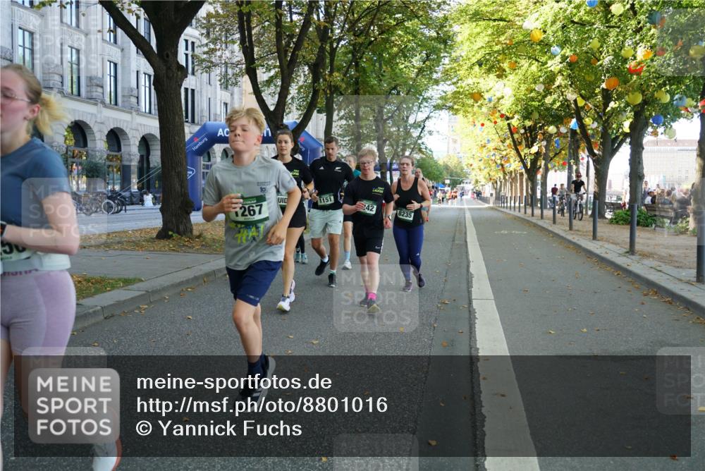 07.09.2025 - BARMER Alsterlauf Yannick Fuchs http://msf.ph/oto/8801016 07.09.2025 11:49:17 Laufen 50, 1267, 10, 1151, 242, 8235 meine-sportfotos.de