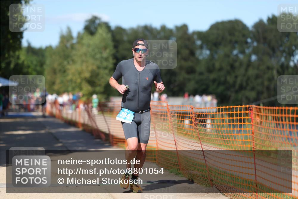 07.09.2025 - 19. Norderstedt Triathlon Michael Strokosch http://msf.ph/oto/8801054 07.09.2025 14:51:54 Laufen 394, 958 meine-sportfotos.de