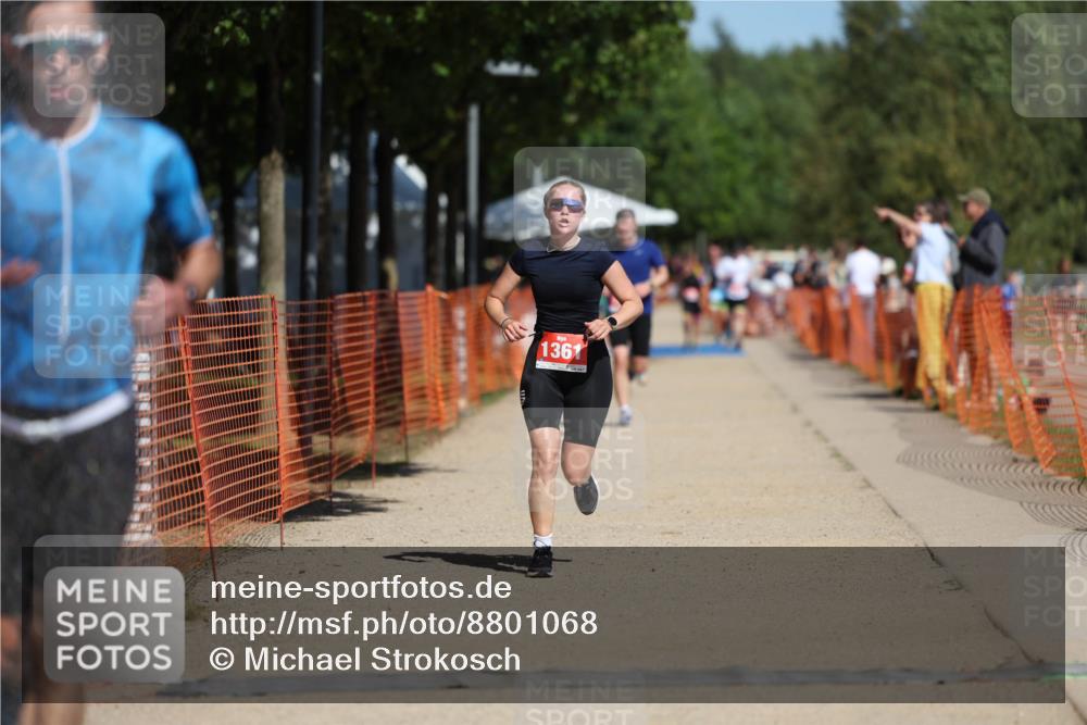 07.09.2025 - 19. Norderstedt Triathlon Michael Strokosch http://msf.ph/oto/8801068 07.09.2025 12:31:22 Laufen 215, 237, 1231, 1361 meine-sportfotos.de