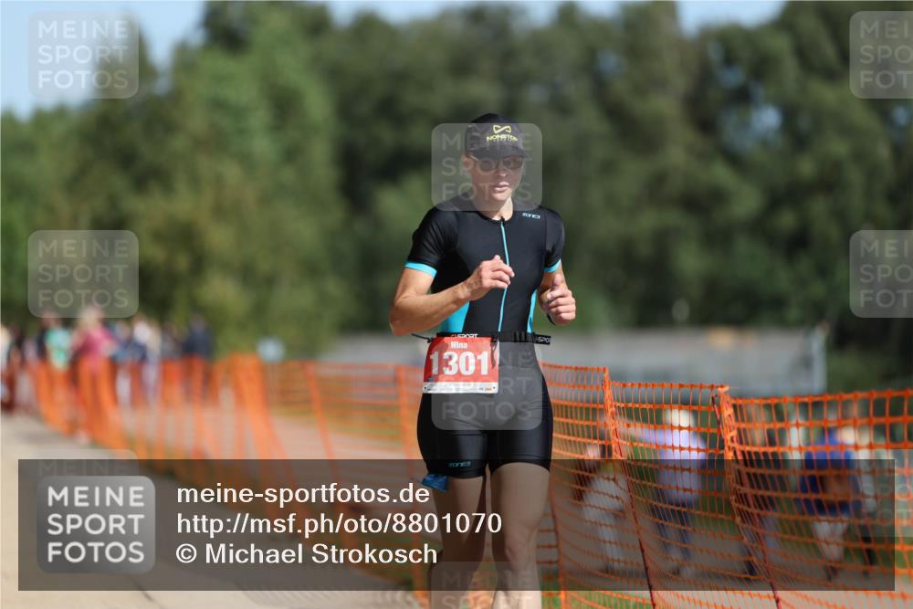 07.09.2025 - 19. Norderstedt Triathlon Michael Strokosch http://msf.ph/oto/8801070 07.09.2025 12:01:34 Laufen 148, 774, 1178, 1301, 1332, 1334 meine-sportfotos.de