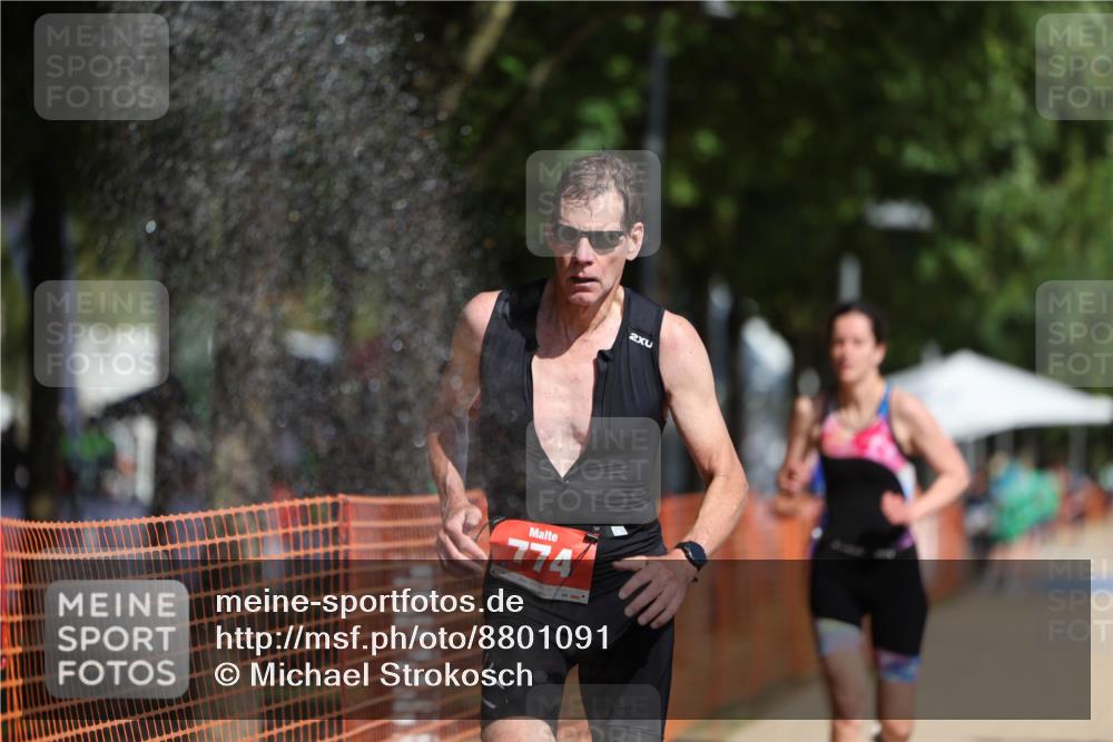 07.09.2025 - 19. Norderstedt Triathlon Michael Strokosch http://msf.ph/oto/8801091 07.09.2025 12:01:36 Laufen 148, 774, 1178, 1301, 1332, 1334 meine-sportfotos.de