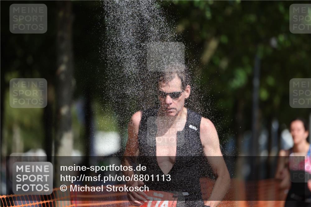 07.09.2025 - 19. Norderstedt Triathlon Michael Strokosch http://msf.ph/oto/8801113 07.09.2025 12:01:37 Laufen 148, 774, 1178, 1301, 1334 meine-sportfotos.de