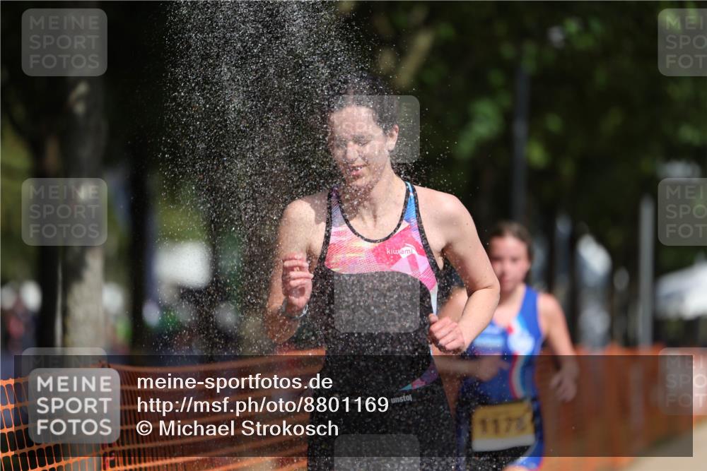 07.09.2025 - 19. Norderstedt Triathlon Michael Strokosch http://msf.ph/oto/8801169 07.09.2025 12:01:39 Laufen 148, 774, 1178, 1301, 1334 meine-sportfotos.de