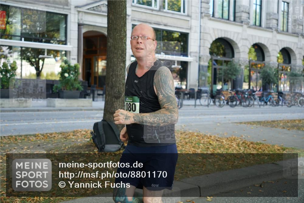 07.09.2025 - BARMER Alsterlauf Yannick Fuchs http://msf.ph/oto/8801170 07.09.2025 11:49:25 Laufen 080 meine-sportfotos.de