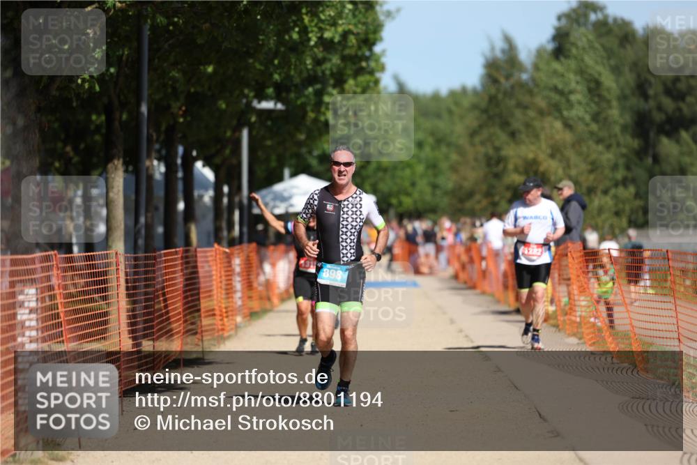 07.09.2025 - 19. Norderstedt Triathlon Michael Strokosch http://msf.ph/oto/8801194 07.09.2025 12:31:42 Laufen 898, 1315 meine-sportfotos.de