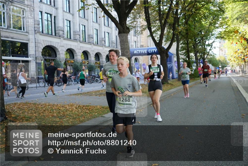 07.09.2025 - BARMER Alsterlauf Yannick Fuchs http://msf.ph/oto/8801240 07.09.2025 11:49:31 Laufen 115, 10, 1268, 1073, 1251 meine-sportfotos.de