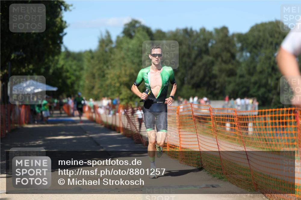 07.09.2025 - 19. Norderstedt Triathlon Michael Strokosch http://msf.ph/oto/8801257 07.09.2025 14:52:10 Laufen 361, 1014 meine-sportfotos.de