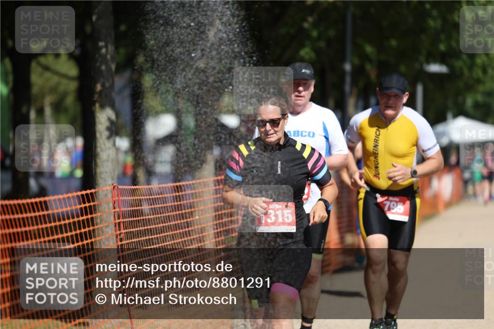 07.09.2025 - 19. Norderstedt Triathlon Michael Strokosch http://msf.ph/oto/8801291 07.09.2025 12:31:50 Laufen 168, 795, 1282, 1315 meine-sportfotos.de