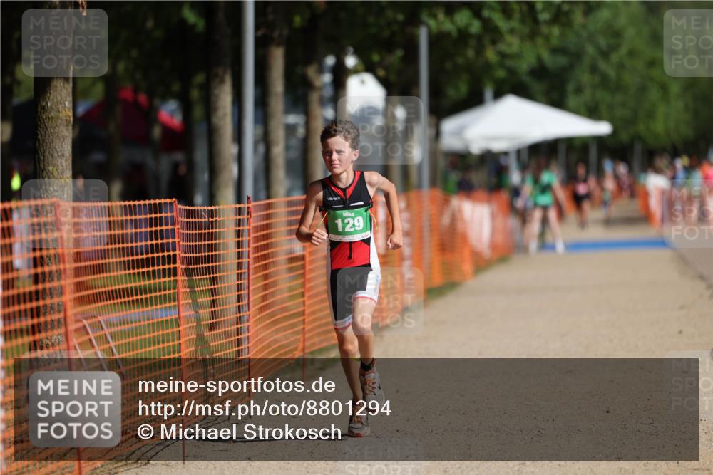07.09.2025 - 19. Norderstedt Triathlon Michael Strokosch http://msf.ph/oto/8801294 07.09.2025 10:58:16 Laufen 57, 129, 643, 693 meine-sportfotos.de
