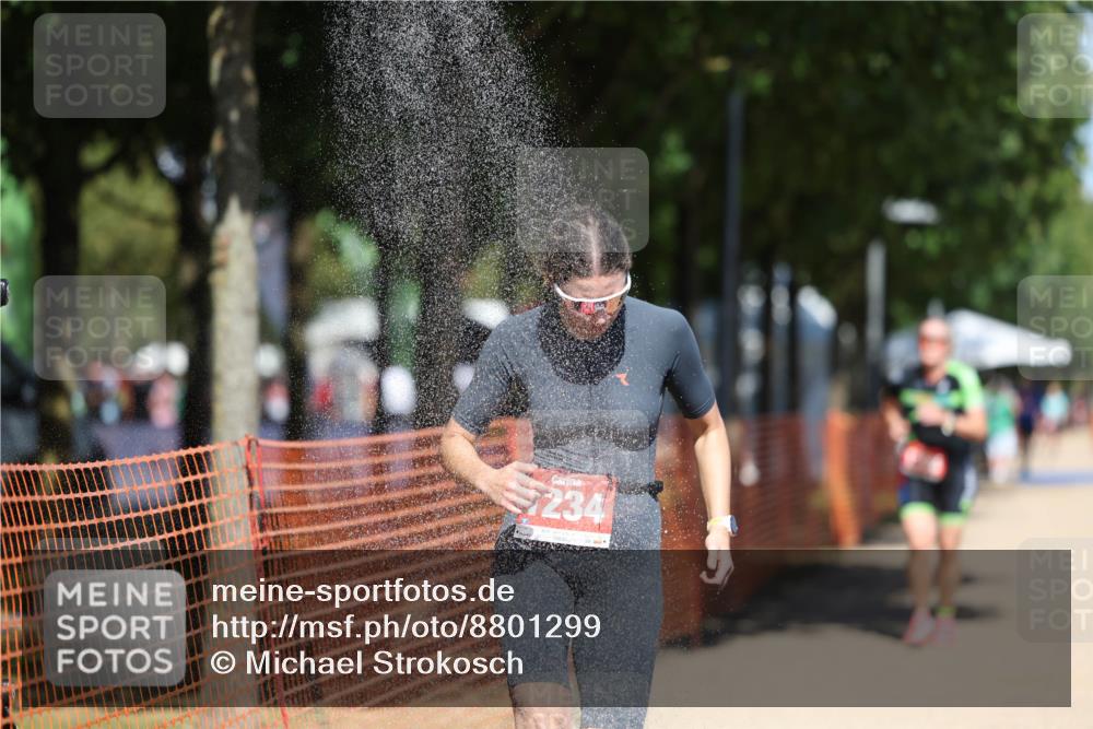 07.09.2025 - 19. Norderstedt Triathlon Michael Strokosch http://msf.ph/oto/8801299 07.09.2025 13:09:41 Laufen 1234, 1396 meine-sportfotos.de