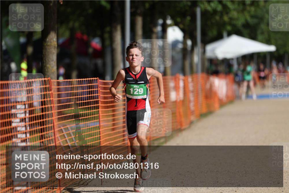 07.09.2025 - 19. Norderstedt Triathlon Michael Strokosch http://msf.ph/oto/8801316 07.09.2025 10:58:17 Laufen 57, 129, 643 meine-sportfotos.de