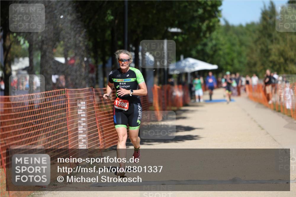 07.09.2025 - 19. Norderstedt Triathlon Michael Strokosch http://msf.ph/oto/8801337 07.09.2025 13:09:43 Laufen 1234, 1396 meine-sportfotos.de