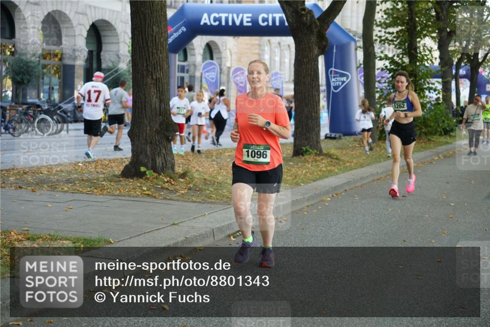 07.09.2025 - BARMER Alsterlauf Yannick Fuchs http://msf.ph/oto/8801343 07.09.2025 11:49:40 Laufen 17, 87, 1096, 1262 meine-sportfotos.de