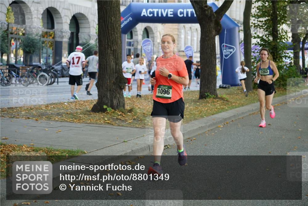 07.09.2025 - BARMER Alsterlauf Yannick Fuchs http://msf.ph/oto/8801349 07.09.2025 11:49:40 Laufen 17, 1096, 1262 meine-sportfotos.de