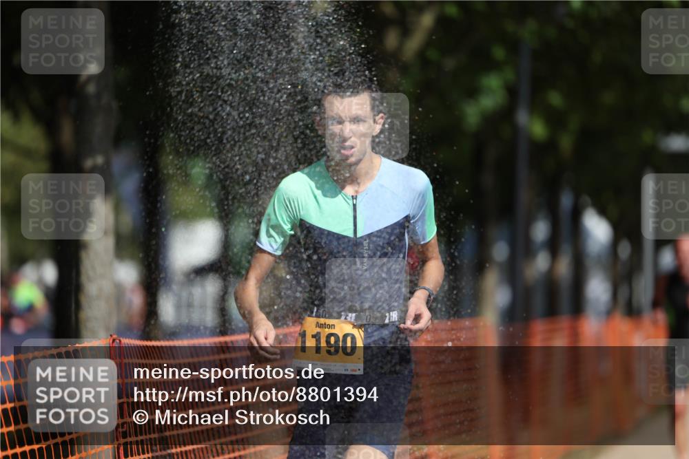 07.09.2025 - 19. Norderstedt Triathlon Michael Strokosch http://msf.ph/oto/8801394 07.09.2025 12:02:16 Laufen 1190, 1217, 1218 meine-sportfotos.de