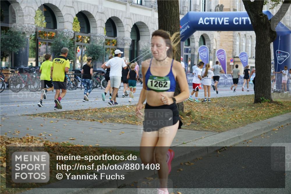07.09.2025 - BARMER Alsterlauf Yannick Fuchs http://msf.ph/oto/8801408 07.09.2025 11:49:42 Laufen 27, 1262 meine-sportfotos.de