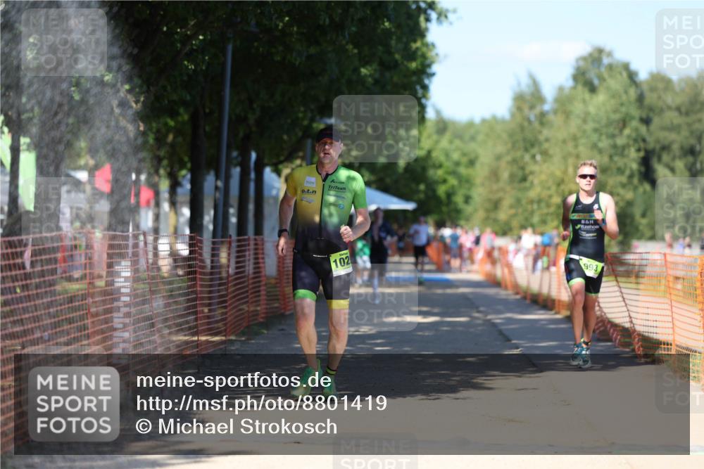 07.09.2025 - 19. Norderstedt Triathlon Michael Strokosch http://msf.ph/oto/8801419 07.09.2025 14:52:32 Laufen 993, 1029, 1468 meine-sportfotos.de