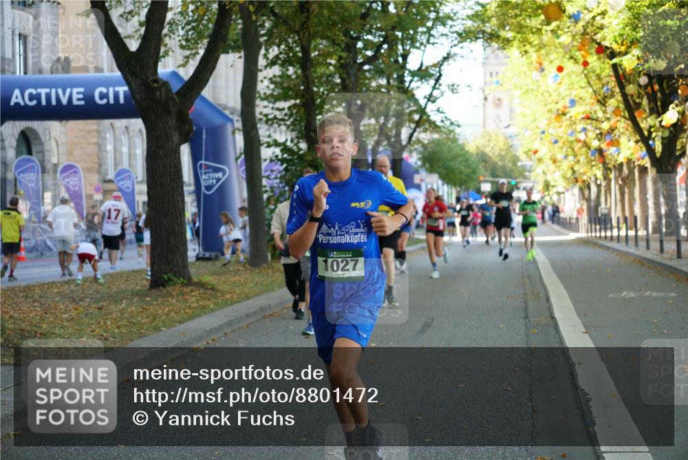 07.09.2025 - BARMER Alsterlauf Yannick Fuchs http://msf.ph/oto/8801472 07.09.2025 11:49:49 Laufen 17, 1027 meine-sportfotos.de