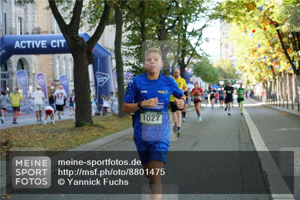 07.09.2025 - BARMER Alsterlauf Yannick Fuchs http://msf.ph/oto/8801475 07.09.2025 11:49:49 Laufen 17, 6, 1027 meine-sportfotos.de