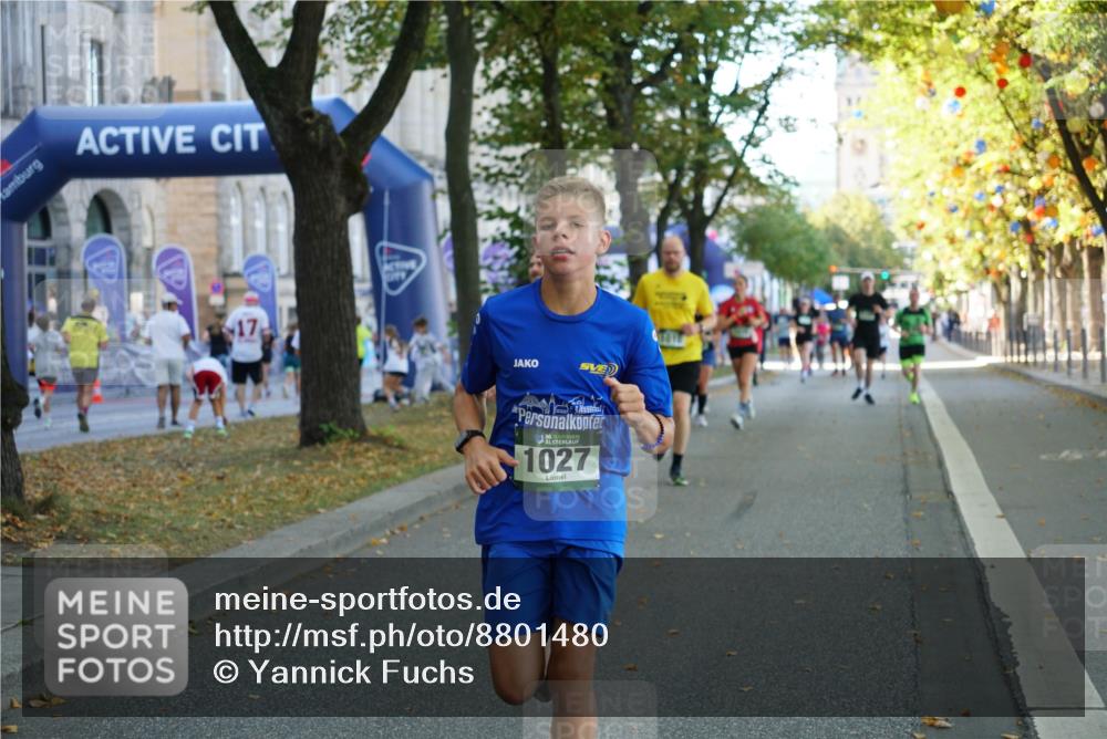 07.09.2025 - BARMER Alsterlauf Yannick Fuchs http://msf.ph/oto/8801480 07.09.2025 11:49:49 Laufen 17, 1027 meine-sportfotos.de