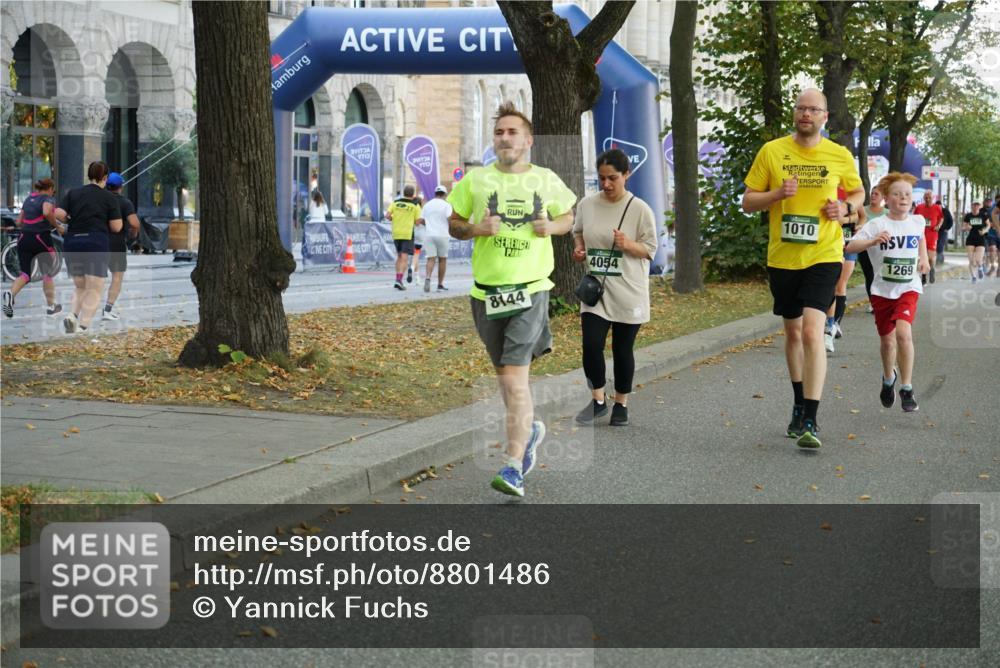 07.09.2025 - BARMER Alsterlauf Yannick Fuchs http://msf.ph/oto/8801486 07.09.2025 11:49:51 Laufen 4054, 8144, 1010, 61, 1269, 1975 meine-sportfotos.de