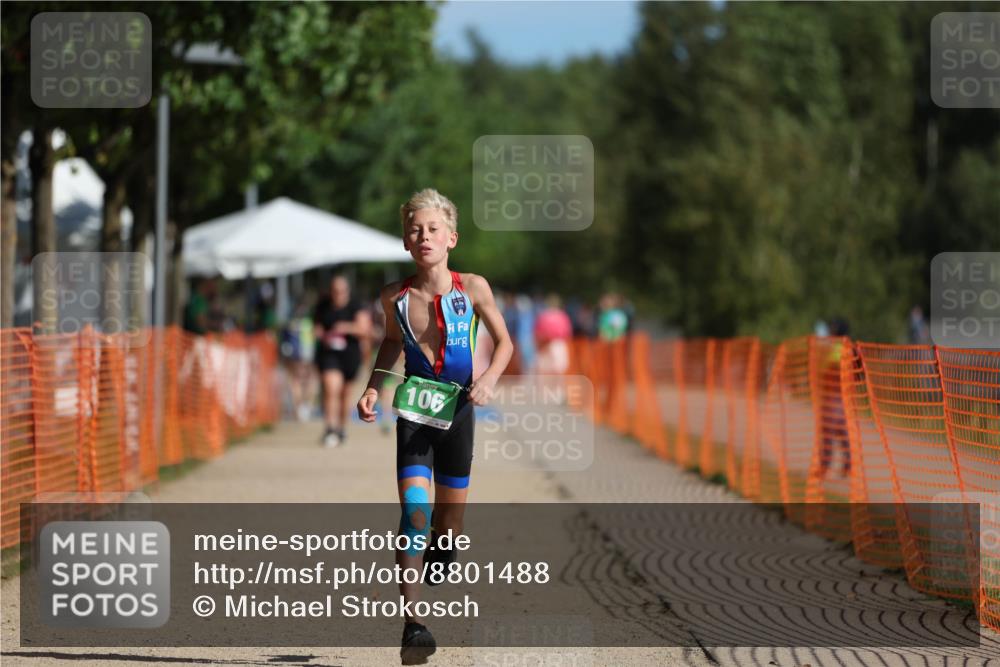07.09.2025 - 19. Norderstedt Triathlon Michael Strokosch http://msf.ph/oto/8801488 07.09.2025 10:58:37 Laufen 106 meine-sportfotos.de