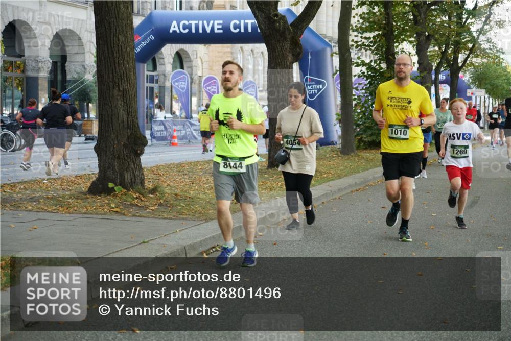 07.09.2025 - BARMER Alsterlauf Yannick Fuchs http://msf.ph/oto/8801496 07.09.2025 11:49:51 Laufen 4054, 8144, 1010, 105, 1269 meine-sportfotos.de
