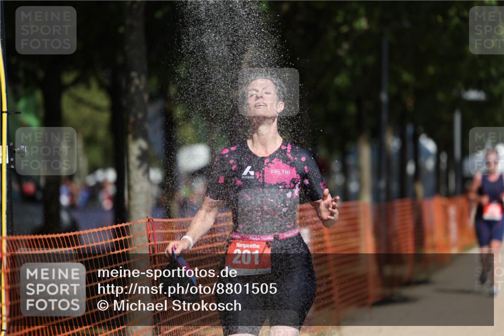 07.09.2025 - 19. Norderstedt Triathlon Michael Strokosch http://msf.ph/oto/8801505 07.09.2025 12:32:09 Laufen 164, 201, 216, 741 meine-sportfotos.de