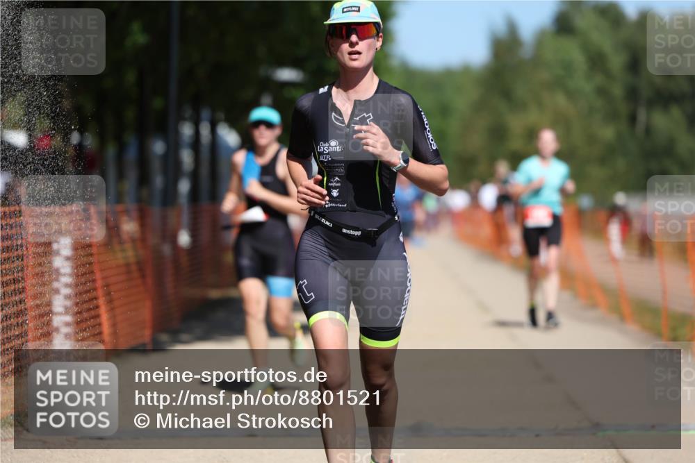 07.09.2025 - 19. Norderstedt Triathlon Michael Strokosch http://msf.ph/oto/8801521 07.09.2025 13:10:03 Laufen 194, 274, 1392 meine-sportfotos.de