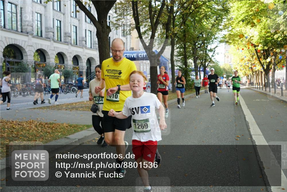 07.09.2025 - BARMER Alsterlauf Yannick Fuchs http://msf.ph/oto/8801536 07.09.2025 11:49:53 Laufen 4054, 010, 1269, 1147, 1020 meine-sportfotos.de
