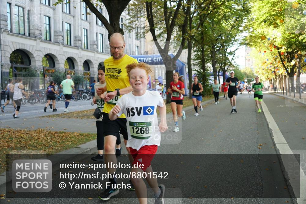 07.09.2025 - BARMER Alsterlauf Yannick Fuchs http://msf.ph/oto/8801542 07.09.2025 11:49:54 Laufen 4054, 0, 36, 1269, 1020 meine-sportfotos.de