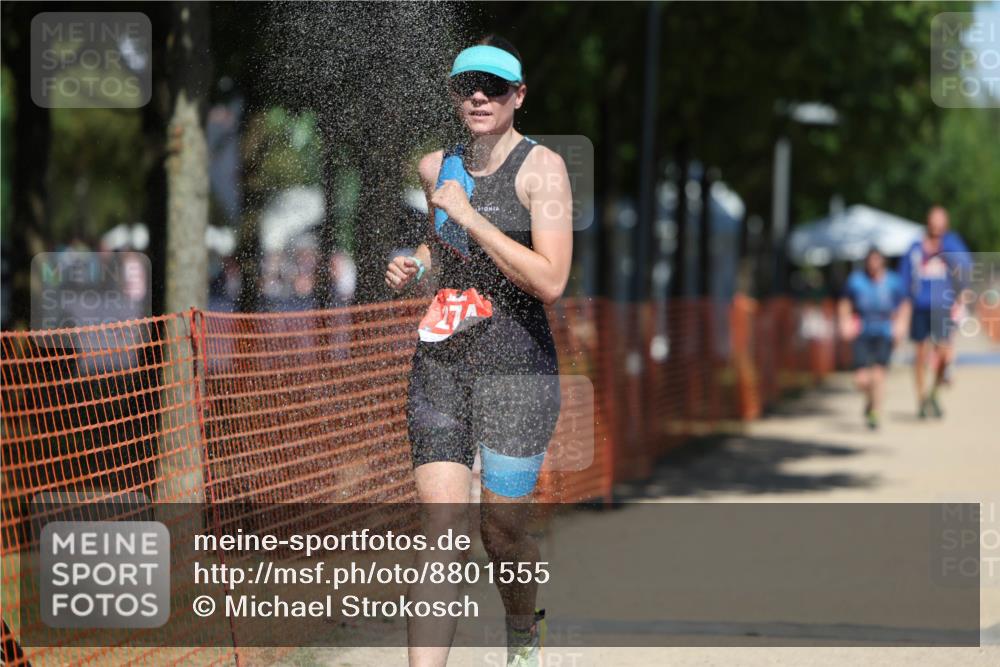 07.09.2025 - 19. Norderstedt Triathlon Michael Strokosch http://msf.ph/oto/8801555 07.09.2025 13:10:05 Laufen 194, 243, 274, 1392 meine-sportfotos.de