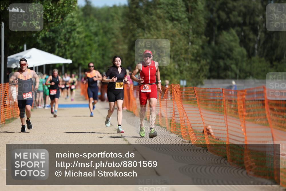 07.09.2025 - 19. Norderstedt Triathlon Michael Strokosch http://msf.ph/oto/8801569 07.09.2025 12:02:26 Laufen 203, 1159, 1340 meine-sportfotos.de