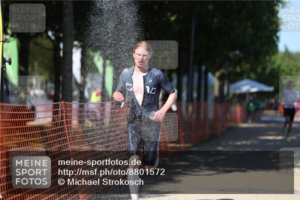 07.09.2025 - 19. Norderstedt Triathlon Michael Strokosch http://msf.ph/oto/8801572 07.09.2025 14:52:39 Laufen 993, 1421, 1468 meine-sportfotos.de