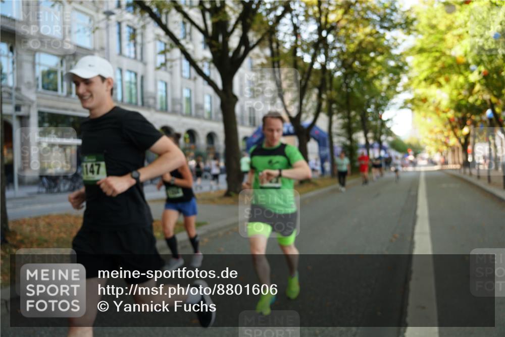 07.09.2025 - BARMER Alsterlauf Yannick Fuchs http://msf.ph/oto/8801606 07.09.2025 11:49:57 Laufen 147 meine-sportfotos.de