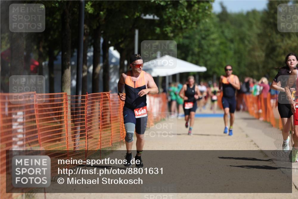 07.09.2025 - 19. Norderstedt Triathlon Michael Strokosch http://msf.ph/oto/8801631 07.09.2025 12:02:29 Laufen 203, 1159, 1340, 1365 meine-sportfotos.de