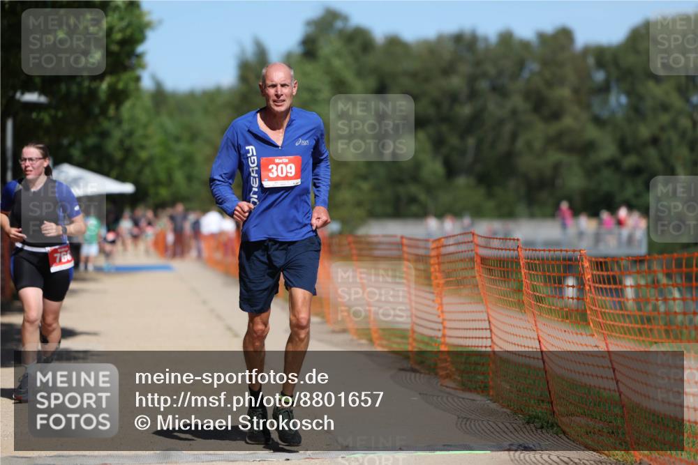 07.09.2025 - 19. Norderstedt Triathlon Michael Strokosch http://msf.ph/oto/8801657 07.09.2025 13:10:15 Laufen 243, 309, 345, 766 meine-sportfotos.de