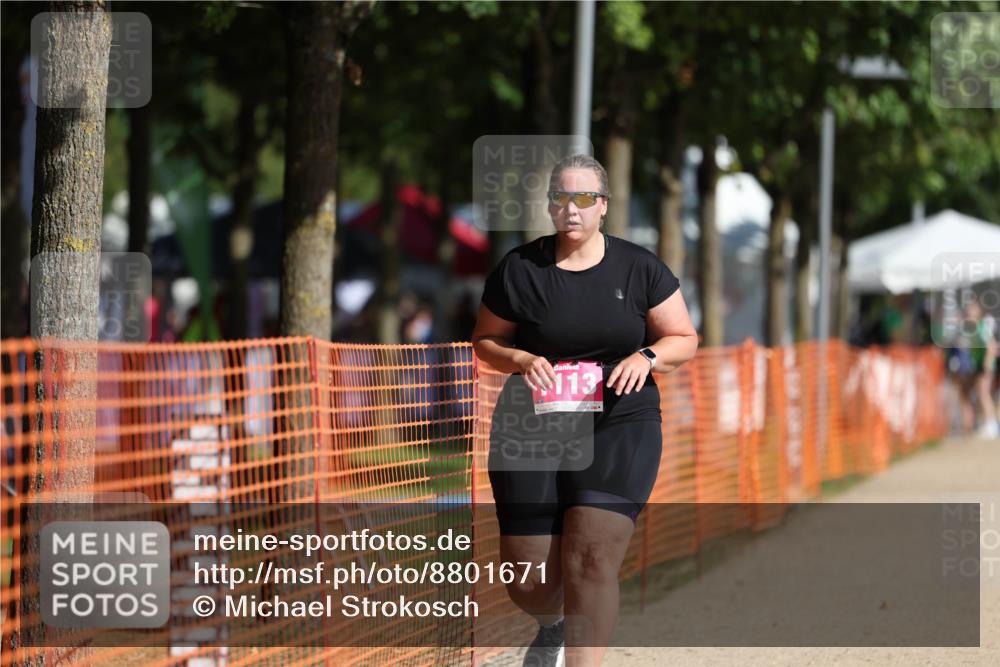 07.09.2025 - 19. Norderstedt Triathlon Michael Strokosch http://msf.ph/oto/8801671 07.09.2025 10:58:55 Laufen 85, 1113 meine-sportfotos.de