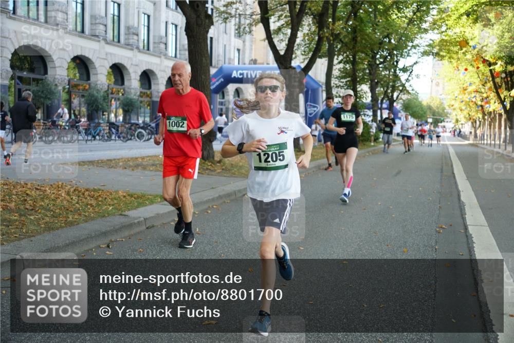 07.09.2025 - BARMER Alsterlauf Yannick Fuchs http://msf.ph/oto/8801700 07.09.2025 11:50:03 Laufen 1002, 1205, 1175 meine-sportfotos.de
