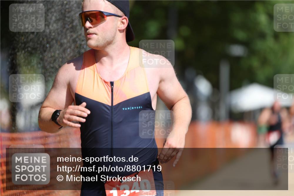 07.09.2025 - 19. Norderstedt Triathlon Michael Strokosch http://msf.ph/oto/8801719 07.09.2025 12:02:33 Laufen 203, 1159, 1340, 1341, 1365 meine-sportfotos.de