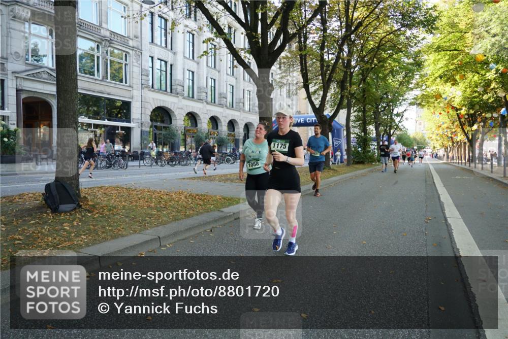 07.09.2025 - BARMER Alsterlauf Yannick Fuchs http://msf.ph/oto/8801720 07.09.2025 11:50:04 Laufen 14, 45, 1058, 1175 meine-sportfotos.de