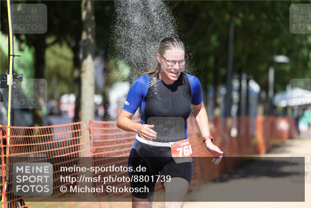 07.09.2025 - 19. Norderstedt Triathlon Michael Strokosch http://msf.ph/oto/8801739 07.09.2025 13:10:19 Laufen 309, 345, 766 meine-sportfotos.de