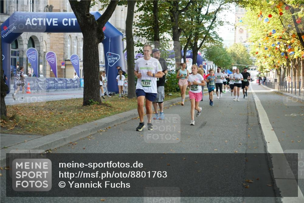 07.09.2025 - BARMER Alsterlauf Yannick Fuchs http://msf.ph/oto/8801763 07.09.2025 11:50:08 Laufen 1239, 140, 8321, 1036, 1393, 1025 meine-sportfotos.de