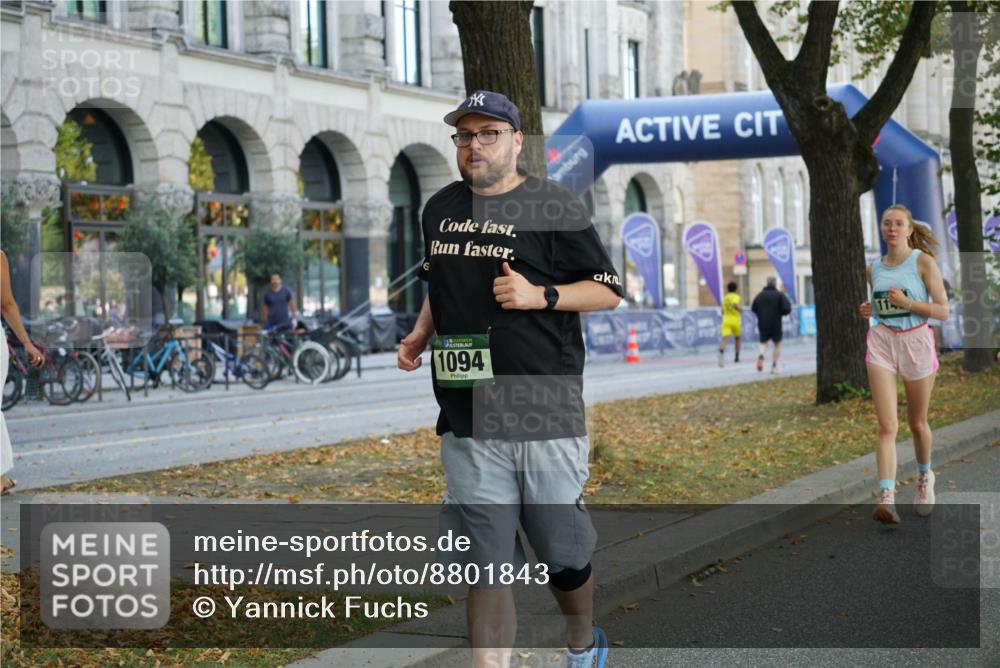 07.09.2025 - BARMER Alsterlauf Yannick Fuchs http://msf.ph/oto/8801843 07.09.2025 11:50:13 Laufen 1094 meine-sportfotos.de