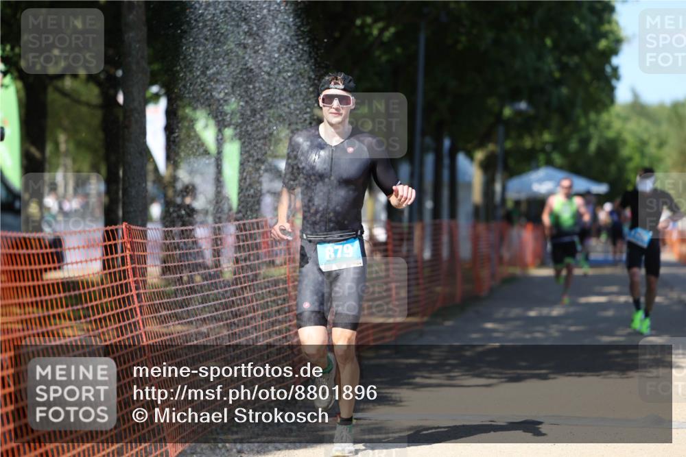 07.09.2025 - 19. Norderstedt Triathlon Michael Strokosch http://msf.ph/oto/8801896 07.09.2025 14:53:10 Laufen 879, 1006, 1406 meine-sportfotos.de