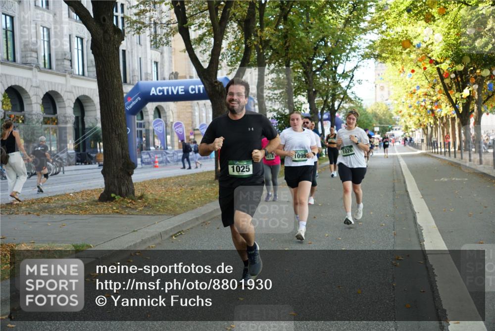 07.09.2025 - BARMER Alsterlauf Yannick Fuchs http://msf.ph/oto/8801930 07.09.2025 11:50:16 Laufen 1025, 1018, 1095, 1026 meine-sportfotos.de